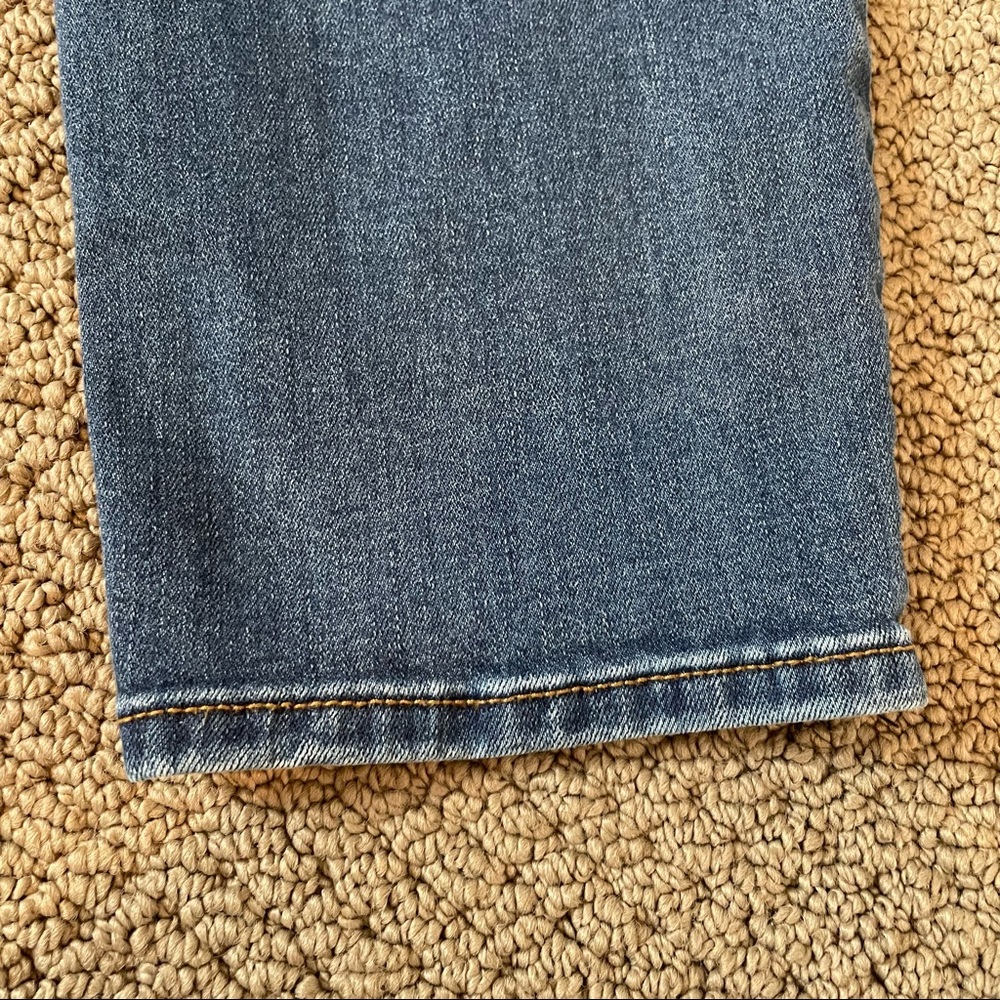 Chico's the Platinum High Rise Ankle Medium Wash Denim Blue Jeans Size 2 - Picture 10 of 11